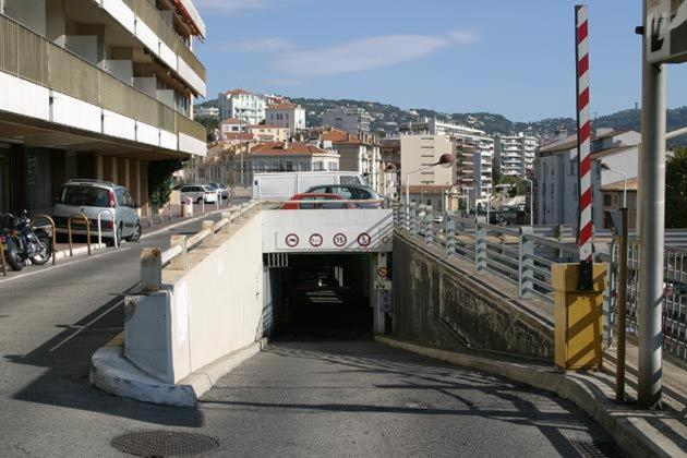 2 Pieces - Croisette Et Plages A 10 Mn A Pieds Cannes Eksteriør bilde